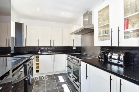 3 bedroom semi-detached house for sale, Rowan Close, Aylesford ME20