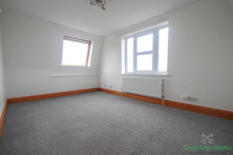2 bedroom apartment to rent, 68 College Avenue, Plymouth PL4