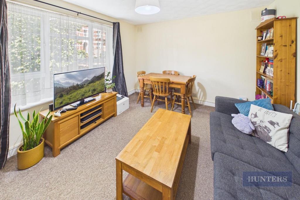 Apartment in Southampton, Bedford Place, Banister's Park - View 2