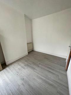 3 bedroom end of terrace house to rent, Colchester Avenue, Aldersbrook Manor, Aldersbrook Manor Park, Ilford, London, E12 5LE
