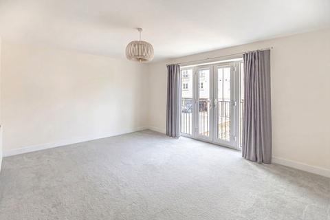 4 bedroom house to rent, Sir Bernard Lovell Road, Malmesbury, SN16