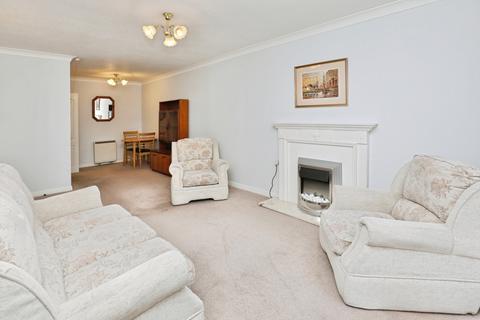 2 bedroom apartment for sale, The Fountains, Ormskirk L39