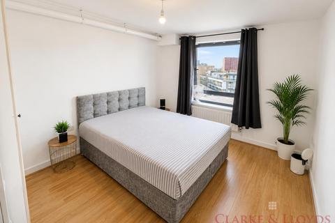 2 bedroom flat to rent, Barking IG11