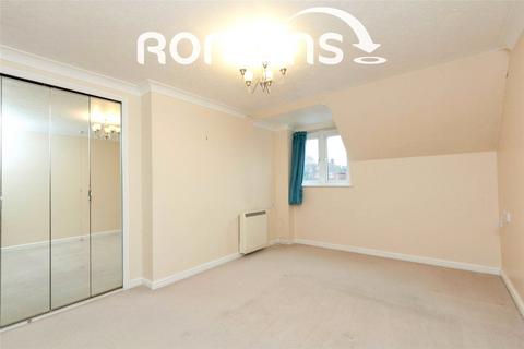 2 bedroom apartment for sale, Clarence Road, Fleet, Hampshire