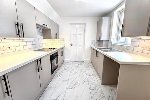 4 bedroom house to rent, Poulett Road, East Ham
