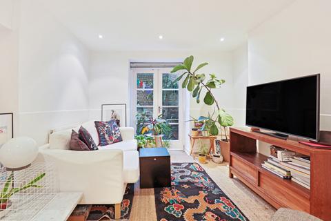 2 bedroom terraced house to rent, Hemingford Road, London, N1