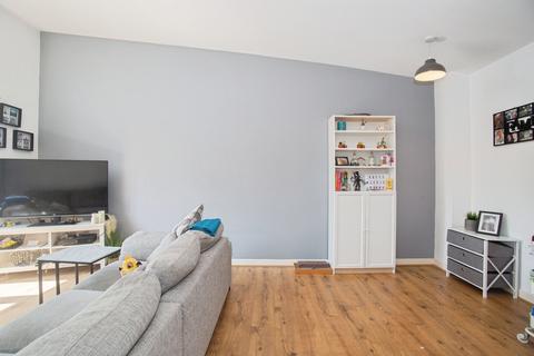 2 bedroom apartment for sale, Eccles Fold, Manchester, M30
