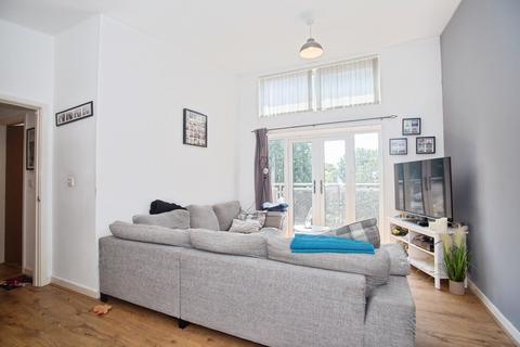 2 bedroom apartment for sale, Eccles Fold, Manchester, M30