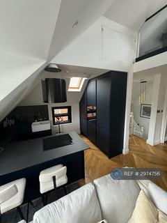 2 bedroom maisonette to rent, Esmond Road, London, W4
