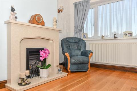 3 bedroom detached bungalow for sale, The Broadway, Sheerness ME12