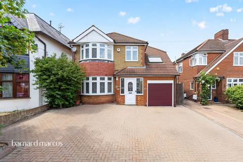Collingwood Avenue, Surbiton