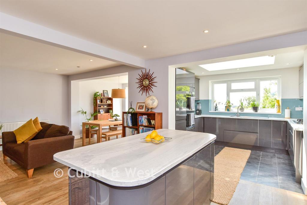 House in Brighton, Woodingdean - View 4