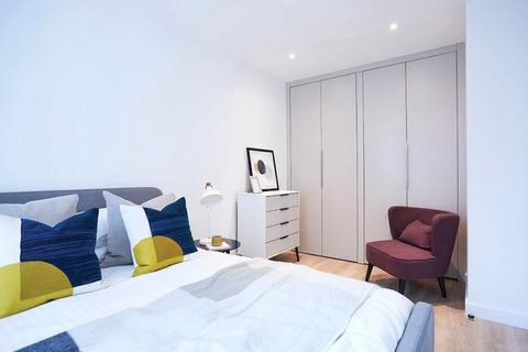 Studio to rent, A501, London, N1