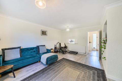 2 bedroom duplex for sale, The Greenway, Ickenham, Uxbridge