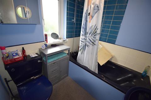 3 bedroom terraced house for sale, Penygwndwn Estate, Blaenau Ffestiniog