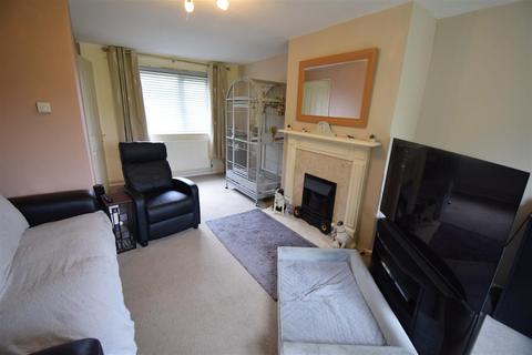 3 bedroom terraced house for sale, Penygwndwn Estate, Blaenau Ffestiniog