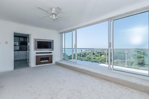 2 bedroom apartment for sale, Admirals Walk, Bournemouth