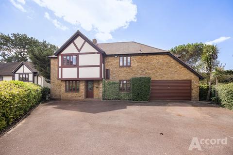 5 bedroom detached house for sale, Clairvale, Hornchurch, RM11
