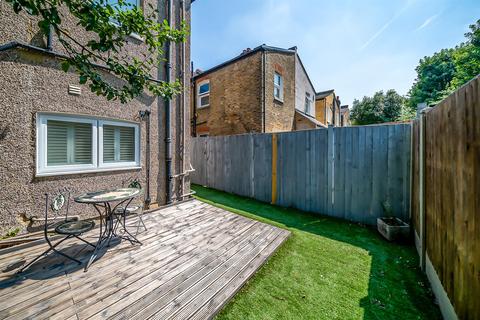 1 bedroom flat for sale, Howard Road, Bromley