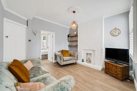 1 bedroom flat for sale, Howard Road, Bromley