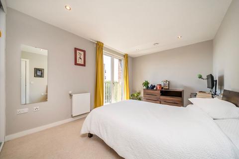 undefined, Clarke Avenue, Hounslow TW3