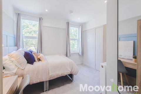 1 bed house for rent in Faringdon Road, Swindon, SN1 5DJ