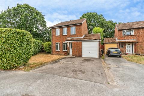 3 bedroom detached house for sale, Kingsley Gardens, Totton, Southampton