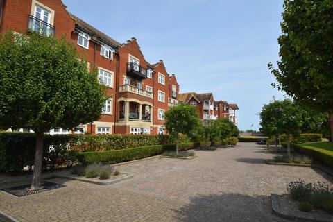 2 bedroom flat to rent, Darley Road, Eastbourne BN20