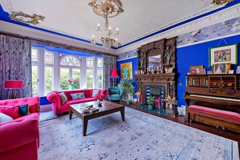 5 bedroom detached house for sale, Ray Mead Road, Maidenhead, Berkshire, SL6