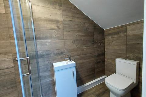 Studio to rent, Bairstow Street, Preston