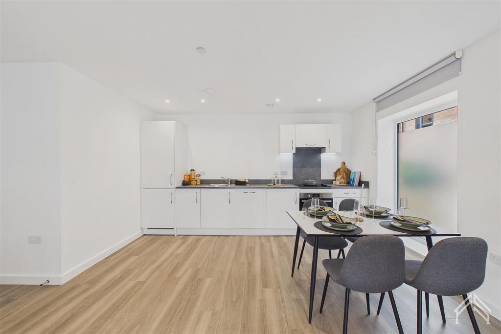 Apartment in Birmingham, West Midlands - View 2
