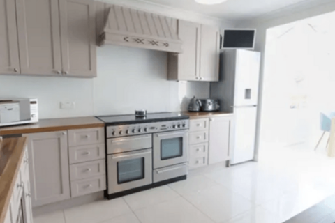 3 bedroom semi-detached house for sale, Westwood Avenue, Brentwood, CM14