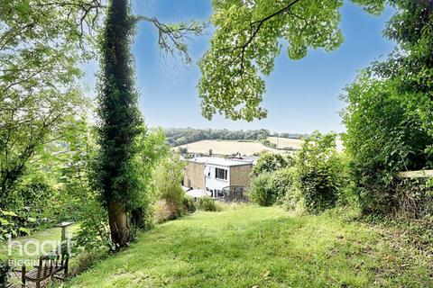 Sunningvale Avenue, Biggin Hill