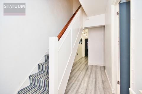 undefined, Susannah Street, Poplar, All Saint, Docklands, East London, E14