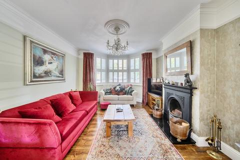 4 bedroom semi-detached house for sale, High Road, Bushey WD23