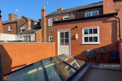 2 bed flat/apartment for rent in Regent St, Leamington Spa, CV32