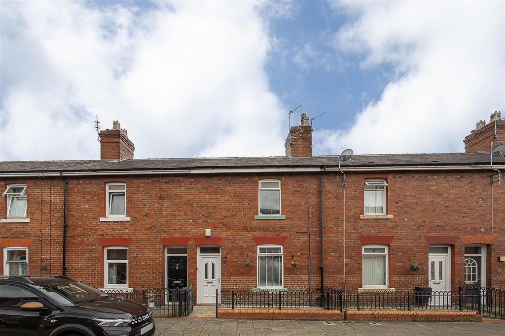 House in Newcastle upon Tyne, Tyne and Wear - View 2
