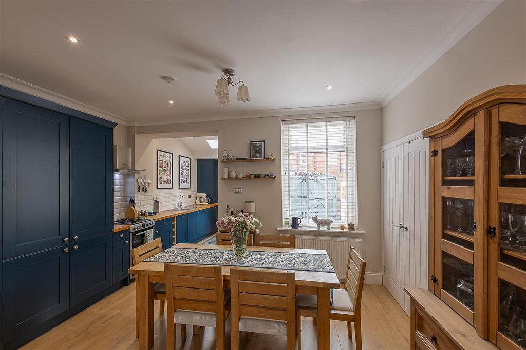 House in Newcastle upon Tyne, Tyne and Wear - View 4