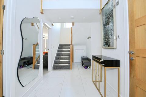 4 bedroom detached house for sale, Tarka Grove, Hampton Water, Peterborough