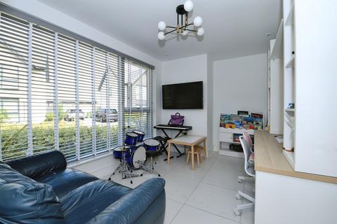 4 bedroom detached house for sale, Tarka Grove, Hampton Water, Peterborough