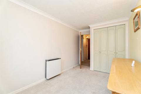 2 bedroom apartment for sale, Louden Road, Cromer