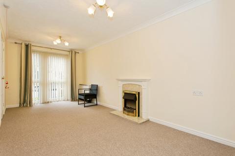 1 bedroom property for sale, Haig Court, Cambridge, Cambridgeshire, CB4