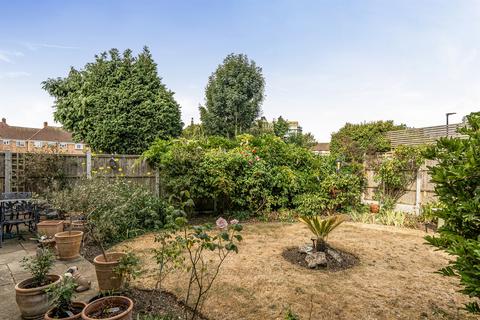 4 bedroom detached house for sale, Chalkwell Park Avenue, ENFIELD
