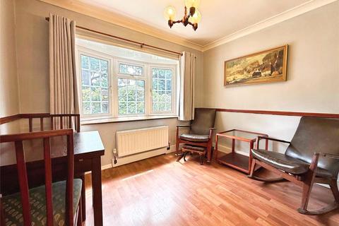 3 bedroom bungalow for sale, Harts Leap Road, Berkshire GU47