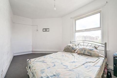 1 bedroom flat to rent, Kilburn High Road, Kilburn, London, NW6