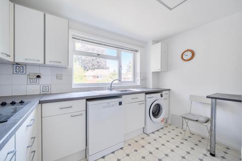 2 bedroom flat for sale, Northlands Drive, Kenilworth Court Northlands Drive, SO23
