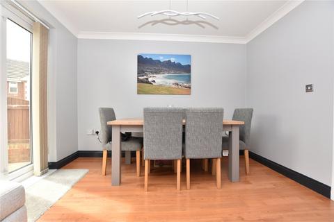 4 bedroom detached house for sale, Shancara Court, Tingley, Wakefield, West Yorkshire