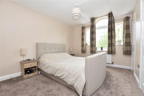 4 bedroom detached house for sale, Shancara Court, Tingley, Wakefield, West Yorkshire