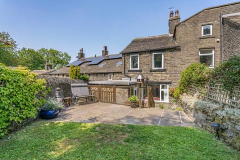 2 bedroom terraced house for sale, Soyland Town Road, Sowerby Bridge HX6