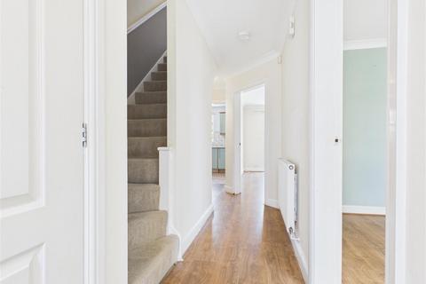 4 bedroom detached house for sale, Lunns Gardens, Evesham